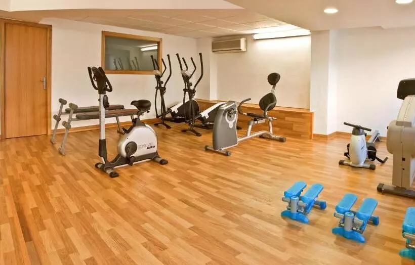 Отель Rh Casablanca Suites