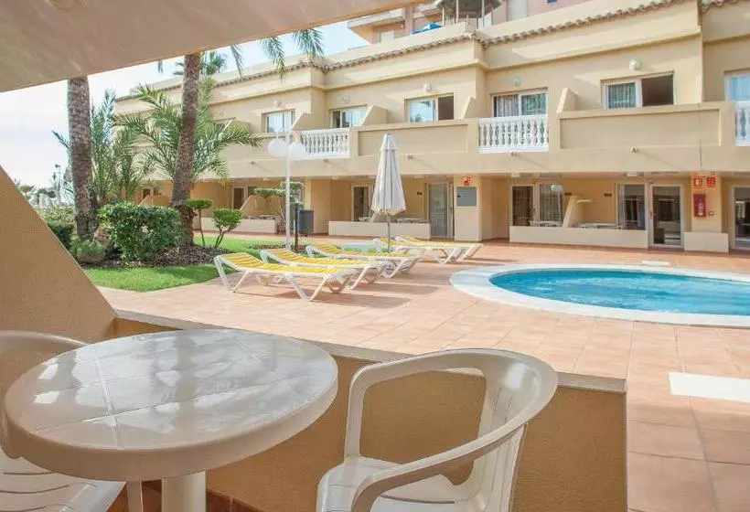 Отель Rh Casablanca Suites