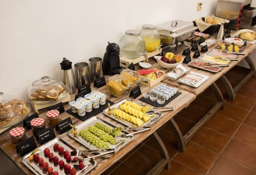 Hotel Rural Tugasa Sierra Y Cal