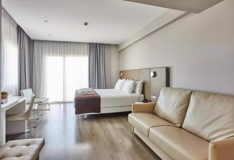 בית מלון כפרי Silken Turcosa