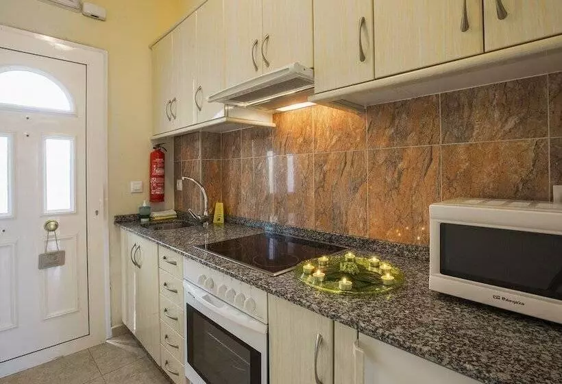 فندق & Apartamentos Cons Da Garda