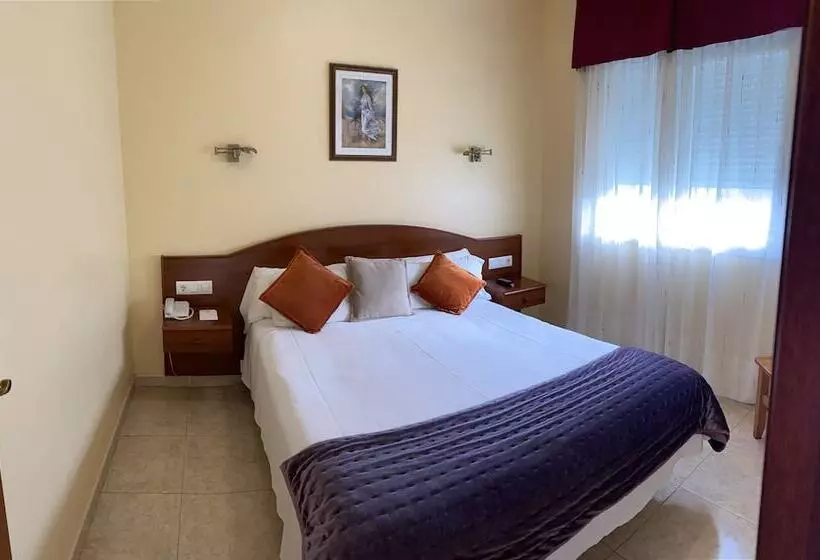 فندق & Apartamentos Cons Da Garda