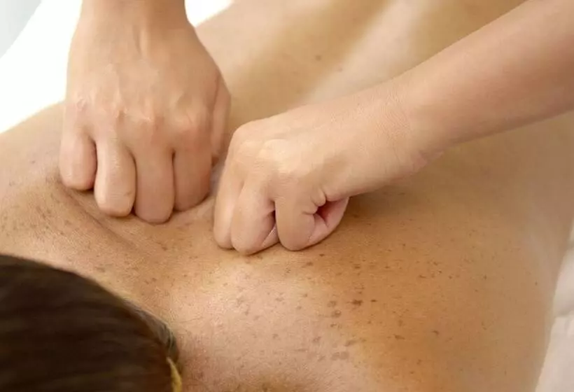 فندق Balneario Baños Da Brea