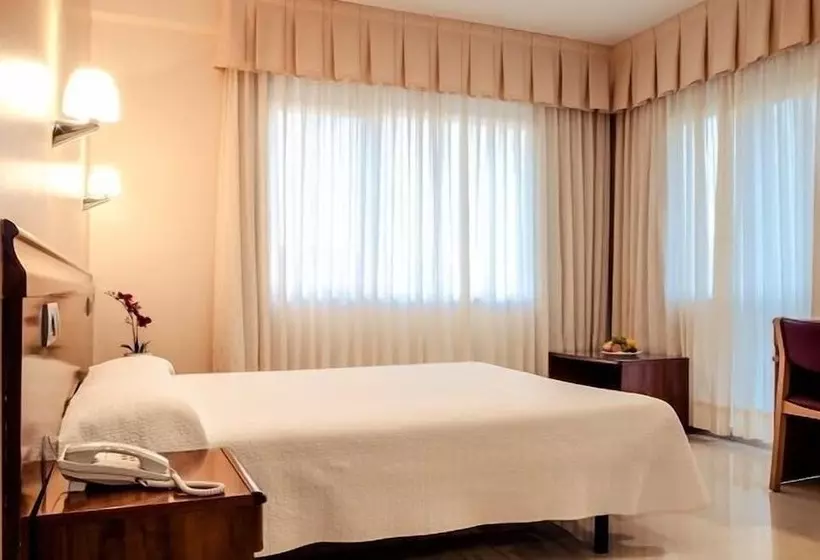 酒店 Balneario De Lugo