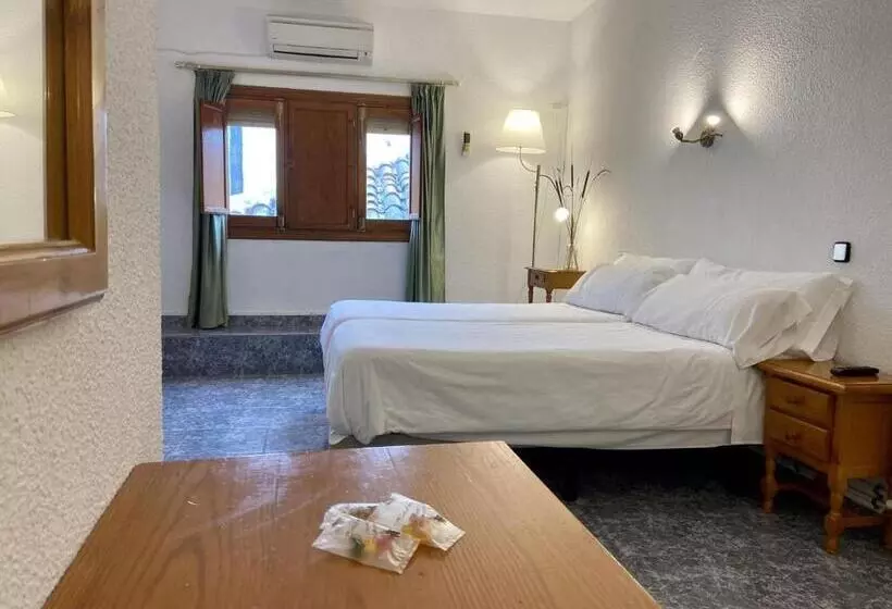 Отель El Mesón De Despeñaperros