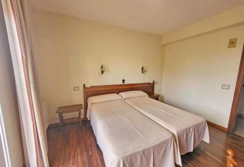 ホテル Galaico Sanxenxo