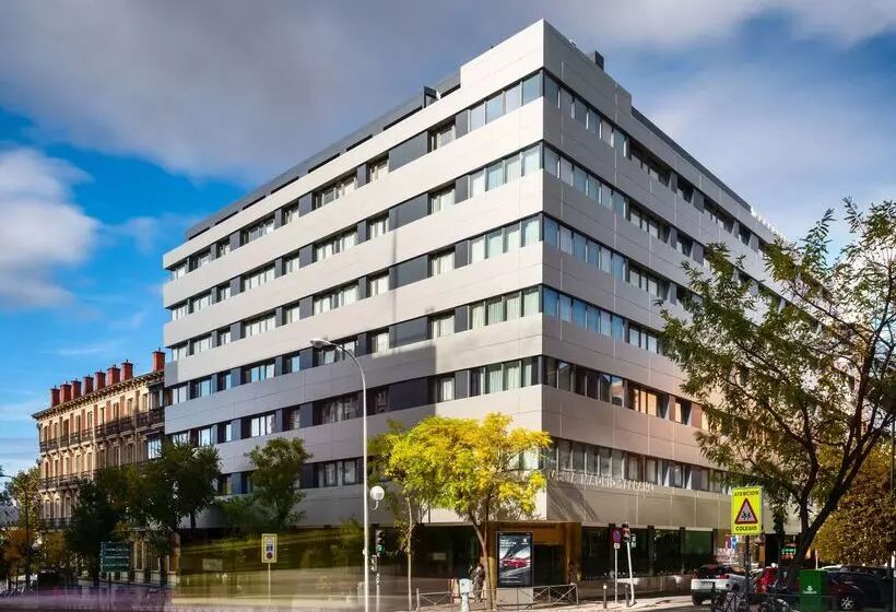 Hôtel Melia Madrid Serrano