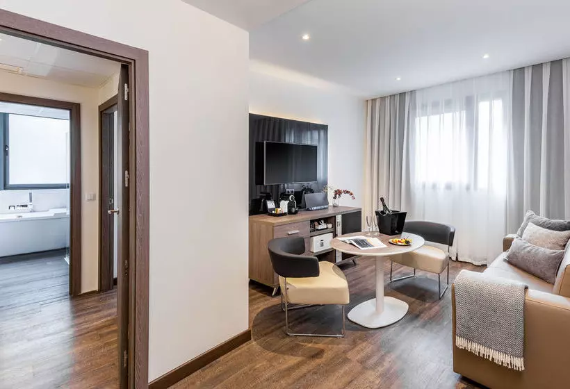 Hôtel Melia Madrid Serrano