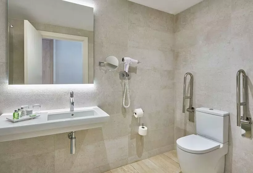 Hotelli NH Imperial Playa