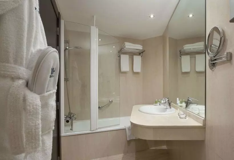 Hotelli NH Imperial Playa