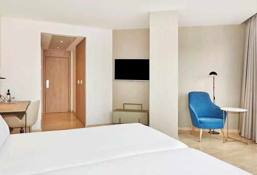 Hotelli NH Imperial Playa