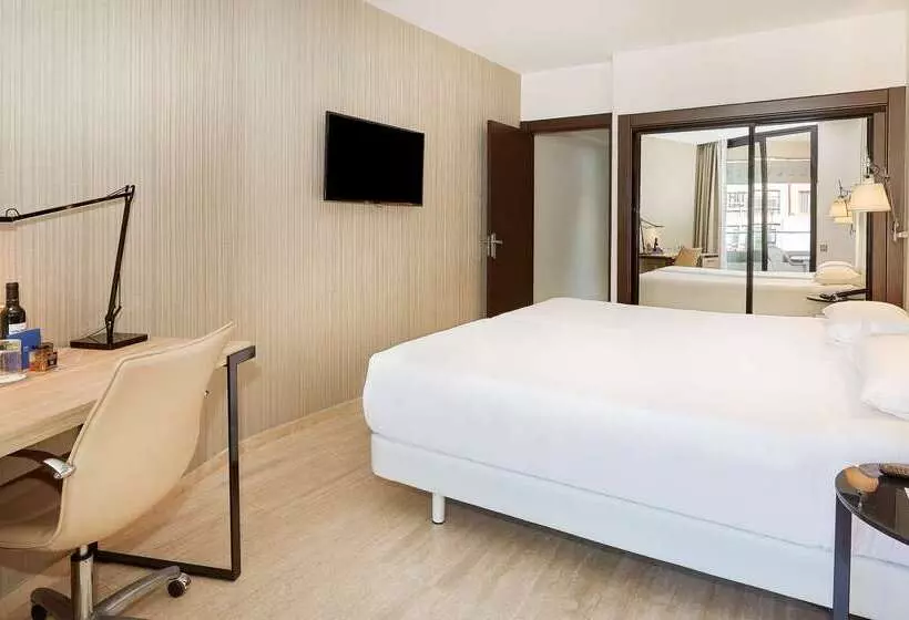 Hotelli NH Imperial Playa