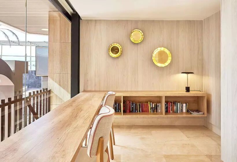 Hotelli NH Imperial Playa