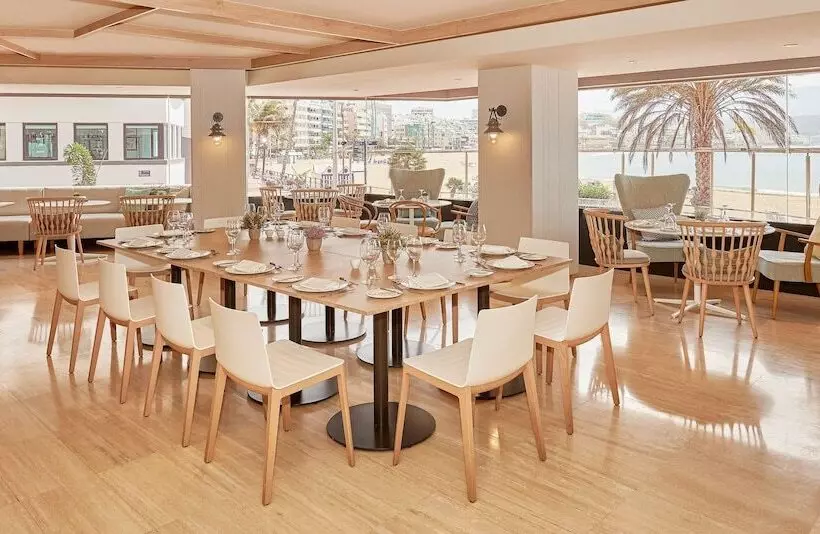 Hotelli NH Imperial Playa