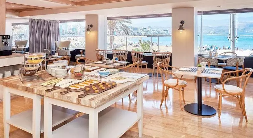 Hotelli NH Imperial Playa