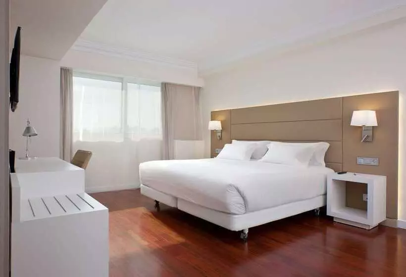 Hotel NH Pamplona Iruña Park