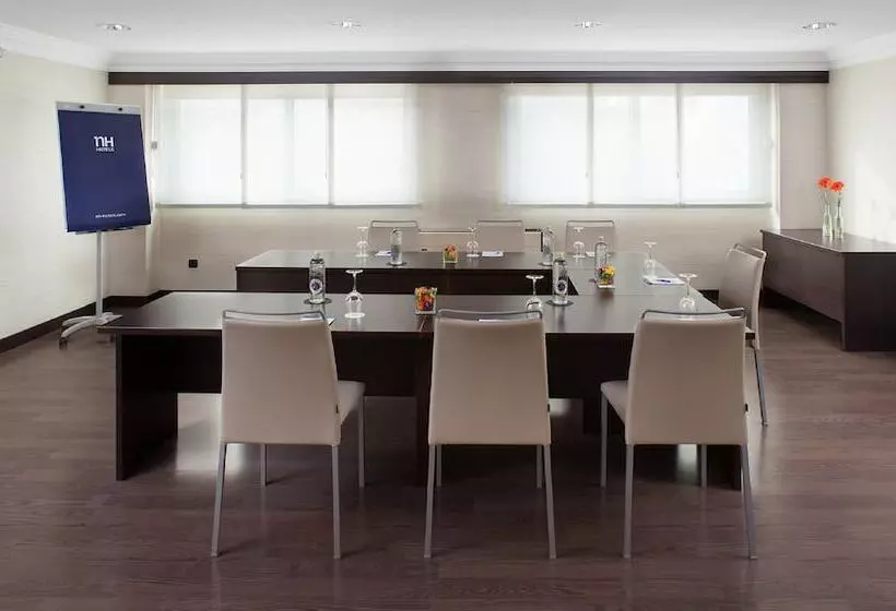Hotel NH Pamplona Iruña Park