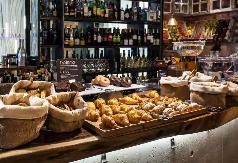 호텔 NH Madrid Chamberi