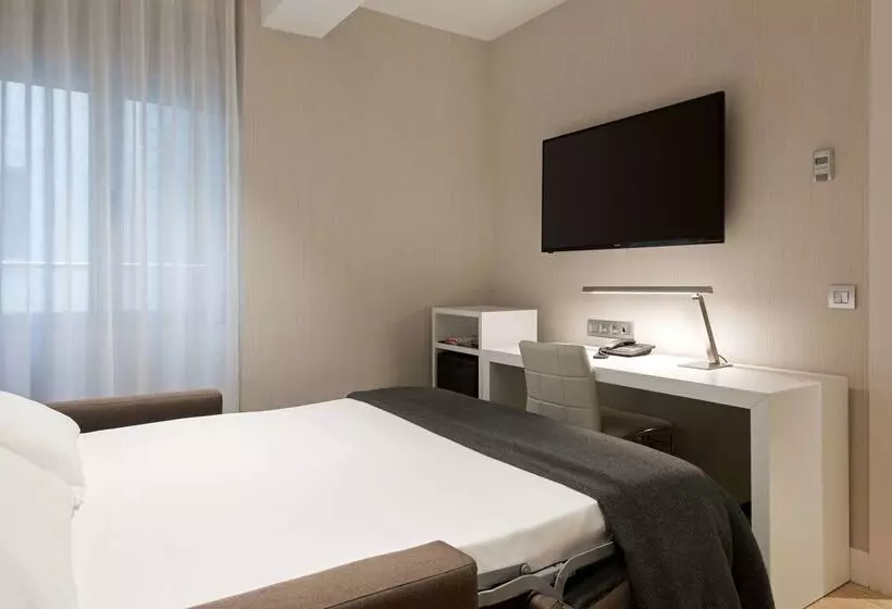 호텔 NH Madrid Chamberi