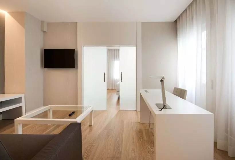 호텔 NH Madrid Chamberi