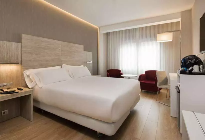 호텔 NH Madrid Chamberi