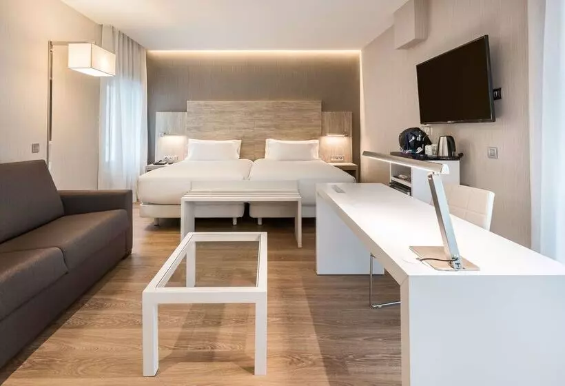 호텔 NH Madrid Chamberi