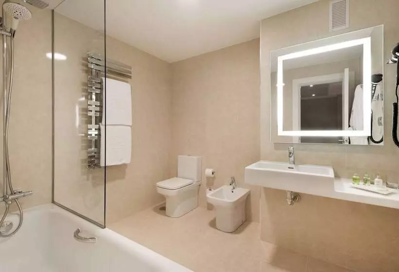 호텔 NH Madrid Chamberi