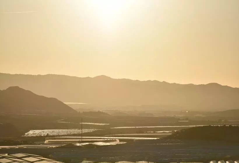 ホテル Ramada Resort by Wyndham Puerto de Mazarron