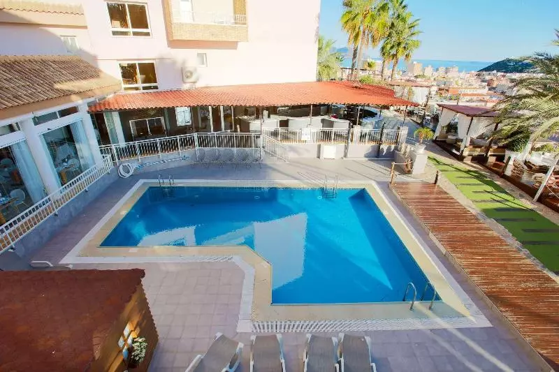 ホテル Ramada Resort by Wyndham Puerto de Mazarron