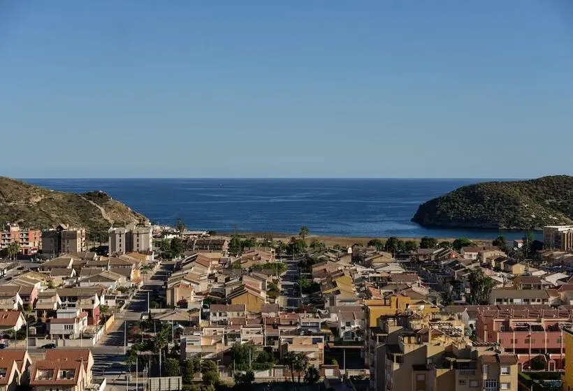 ホテル Ramada Resort by Wyndham Puerto de Mazarron