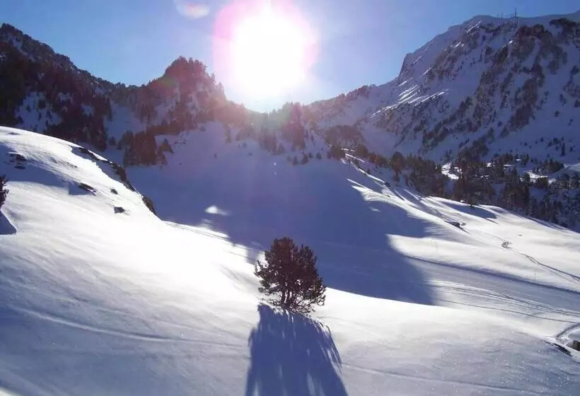 Hotel Sno Mont Romies