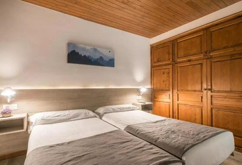 Hotel Sno Mont Romies