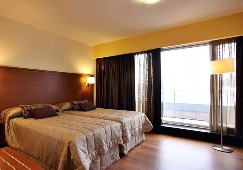 Hotel Thalasso Cantabrico Las Sirenas 4 Superior