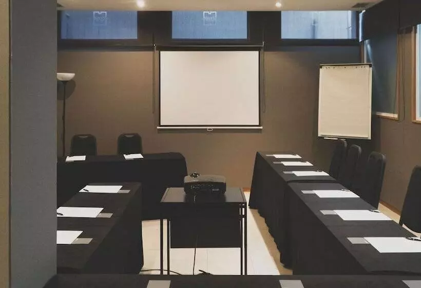 酒店 Zenit Conde De Orgaz