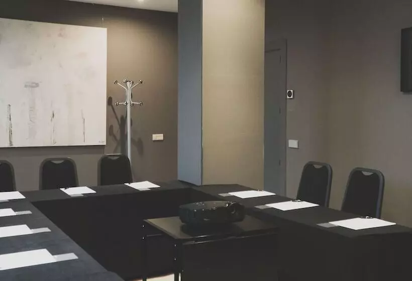 酒店 Zenit Conde De Orgaz