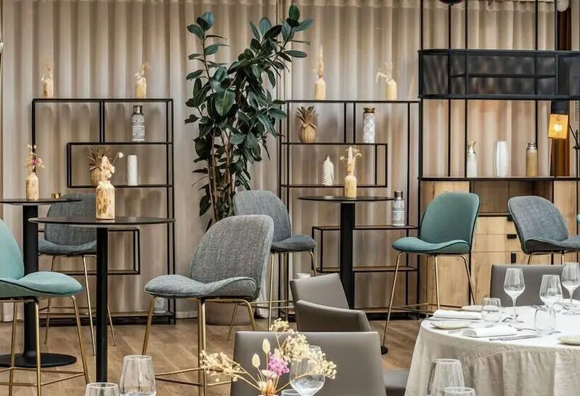 Novotel Campo De Las Naciones