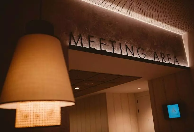 Novotel Campo De Las Naciones