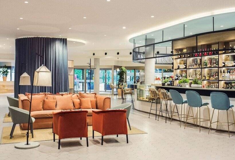 Novotel Campo De Las Naciones