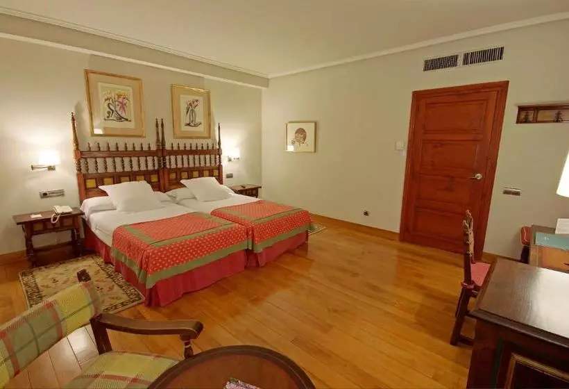 Parador De Calahorra