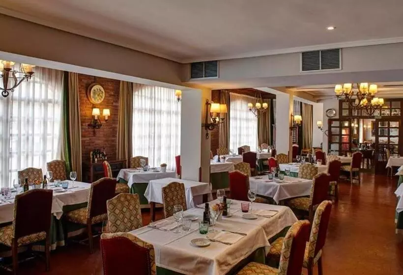 Parador De Calahorra