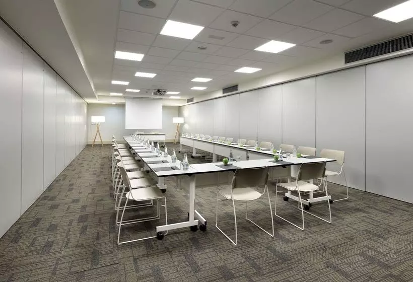 בית מלון כפרי Barcelo Bilbao Nervion