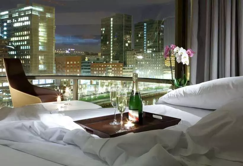 בית מלון כפרי Barcelo Bilbao Nervion