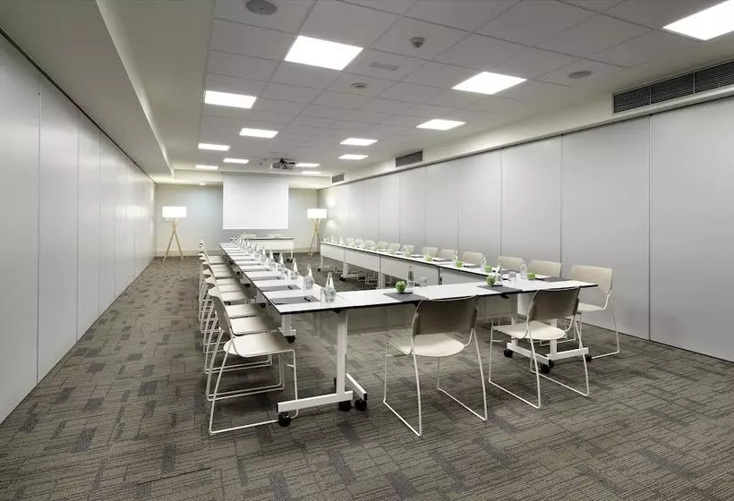 בית מלון כפרי Barcelo Bilbao Nervion