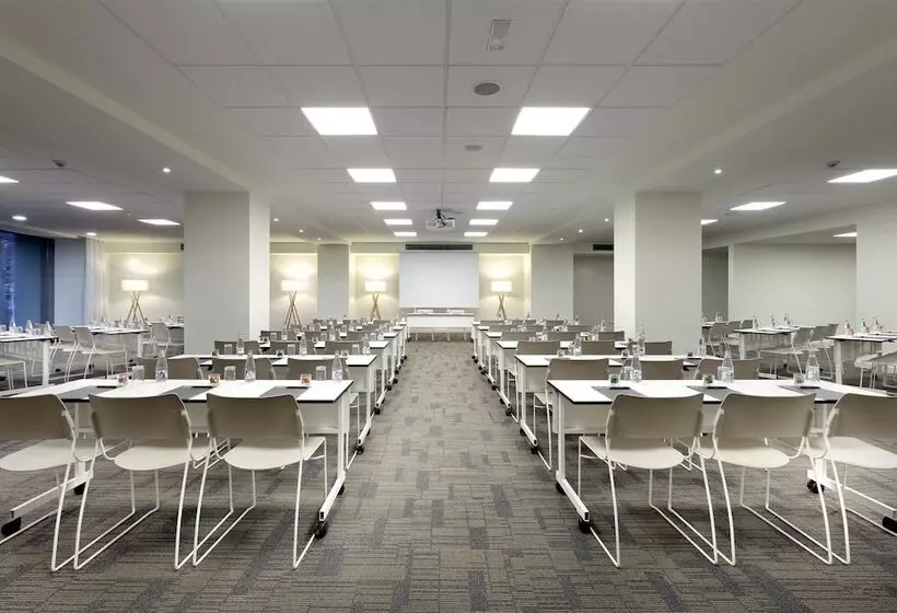 בית מלון כפרי Barcelo Bilbao Nervion