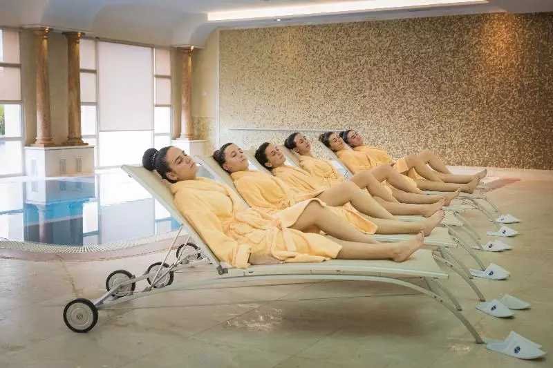 هتل Beatriz Toledo Auditorium & Spa