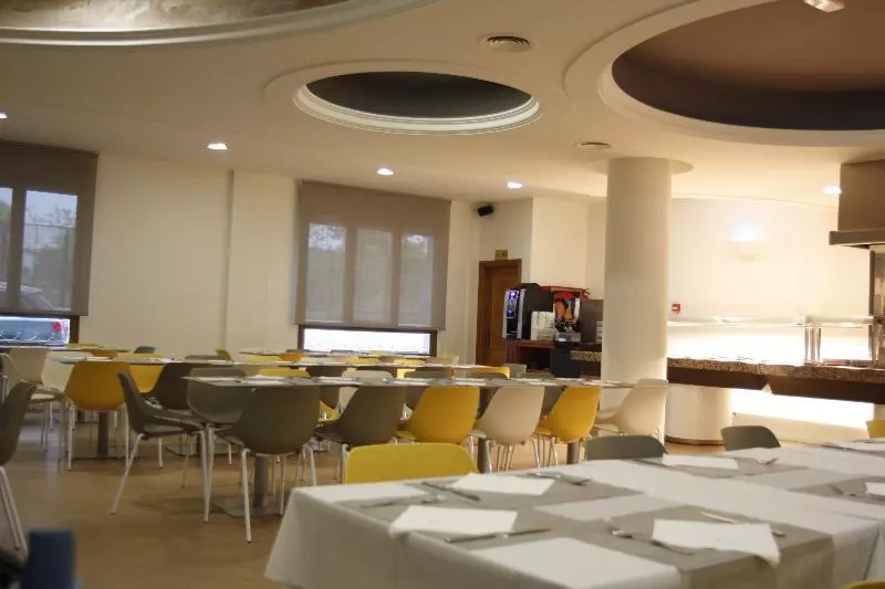 호텔 Canada Palace