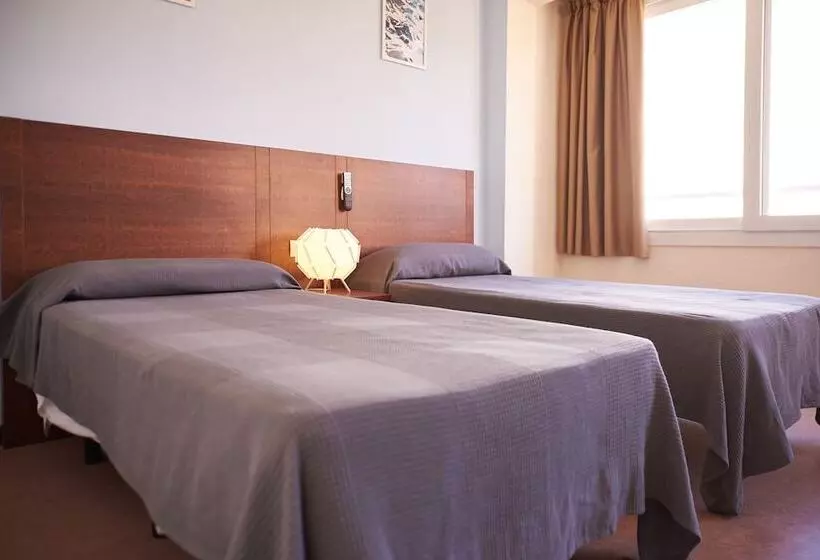 Hotelli Caribe Youth