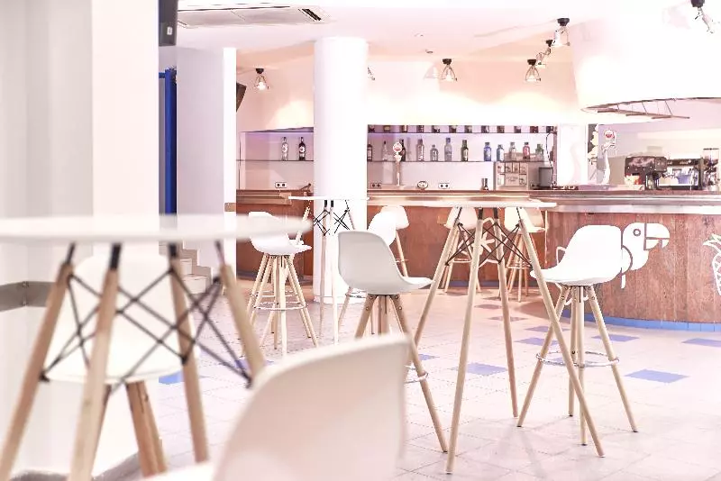 Hotelli Caribe Youth