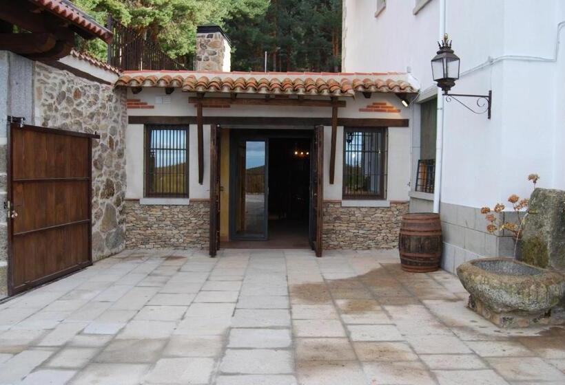 هتل Casitas Cinco Castaños