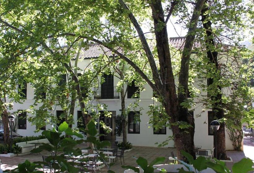 فندق Del Balneario